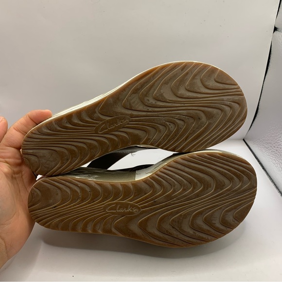 CLARKS Collection Soft Cushion Size 7M Brown & Beige X Crossover Wedge Sandals - Picture 6 of 12